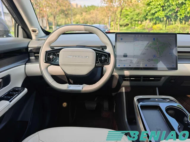 jetour-dashing-petrol-suv-export