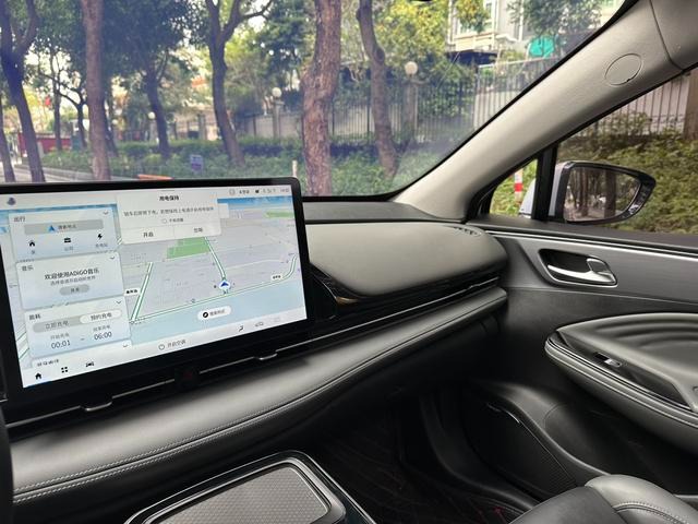 GAC Aion S China dealer