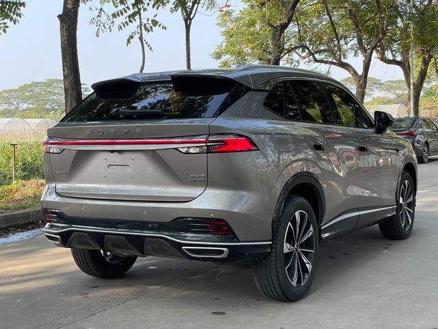Roewe RX5 features