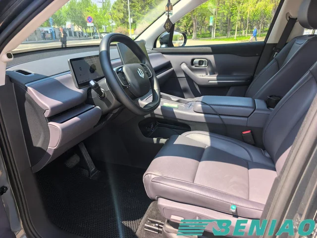 leapmotor-c10-smart-driving-suv