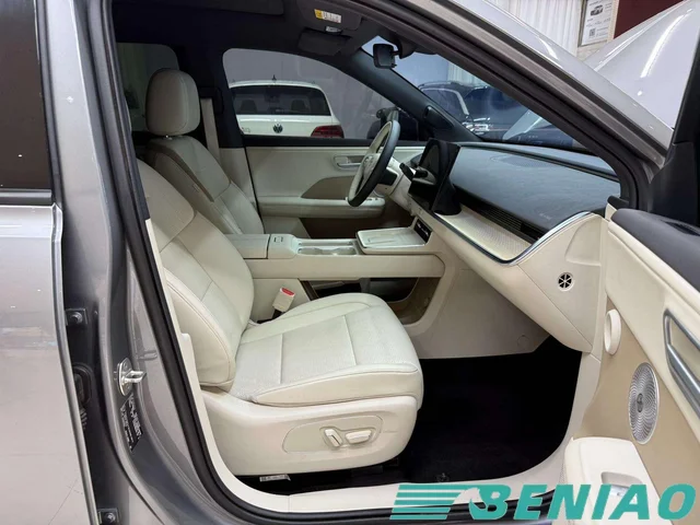 toyota-bz3x-front-seats