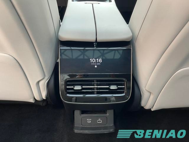 china-new-model-voyah-free-318-7-seats-luxury