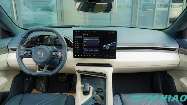 geely-zeekr-001-ev-price