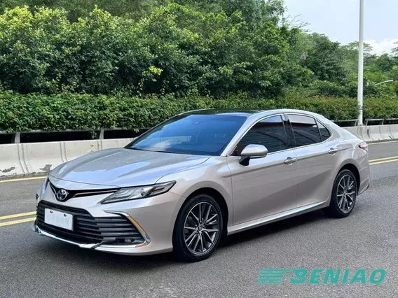 Toyota Camry 2.5G High Comfort Premium Family Sedan Wholesale Vehicle