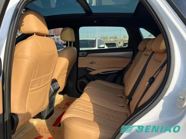 byd-song-plus-dmi-family-suv