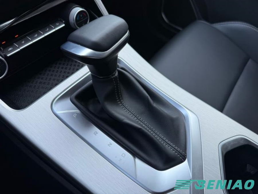 China Geely SUV Coolray