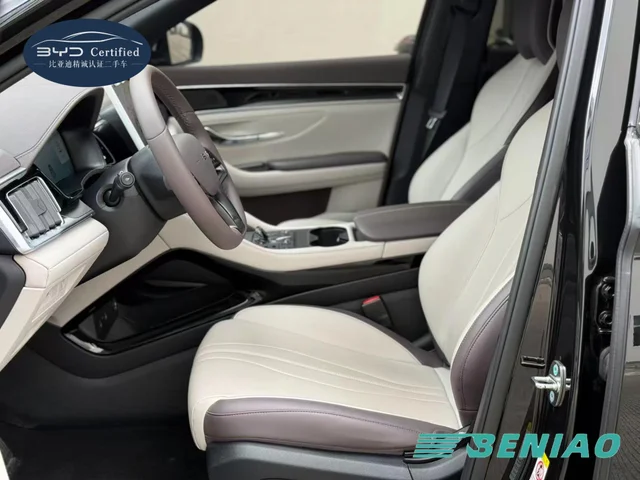 byd-song-plus-dm-i-panoramic-sunroof