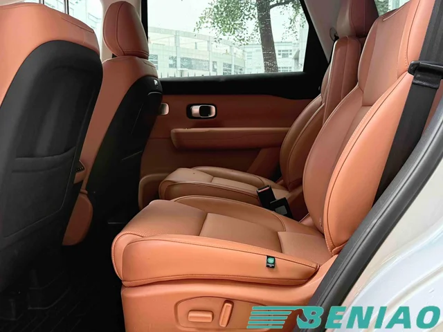 leapmotor-c16-premium-seats