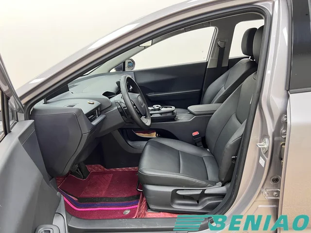 toyota-bz3-second-row-seats