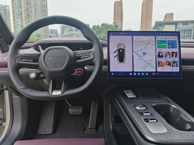 New Xiaomi SU7 EV