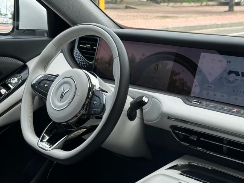 china-new-model-2025-voyah-free-318-chery-dongfeng-exterior