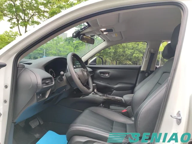 honda-hr-v-240turbo-interior