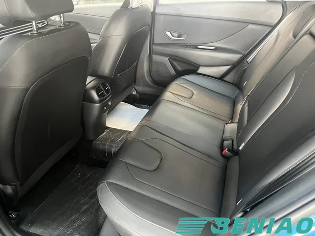 china-used-car-exporter-hyundai-elantra
