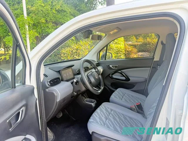 leapmotor-t03-smart-electric-city-car