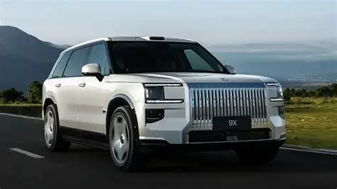zeekr-9x-2025-luxury-suv-rear-view.webp