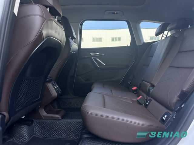 bmw-x1-f48-model