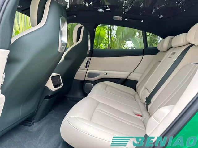 xiaomi-yu7-interior-cockpit