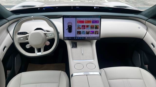 Xiaomi YU7 electric vehicle