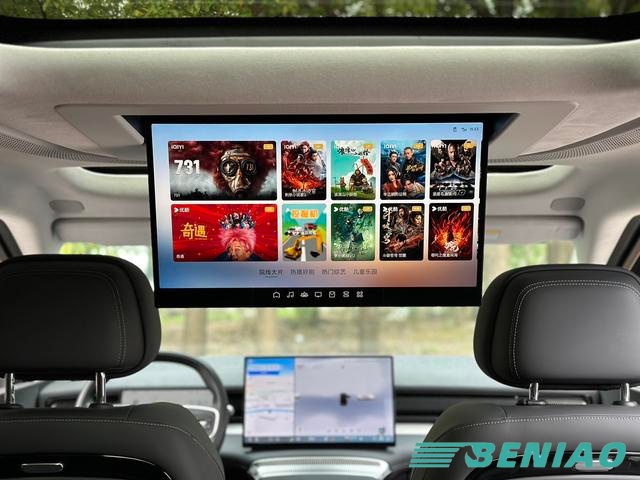 xpeng-x9-rear-view