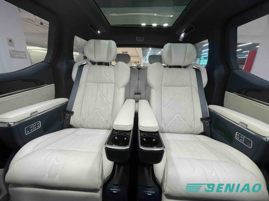 ZEEKR 009 export price