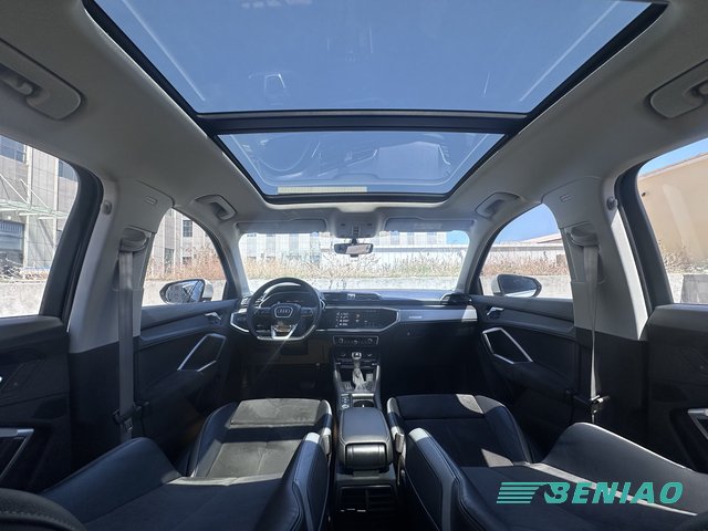 audi-q3-leather-seats