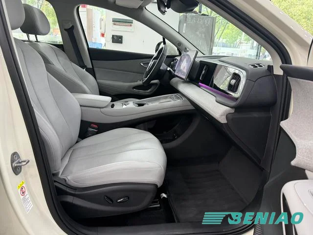 byd-sea-lion-05-ev-interior-dashboard