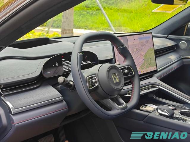 zeekr 001 interior