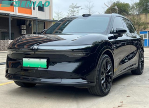 Zeekr 7X 2025 AWD Electric SUV green – Long Range 100kWh Smart Drive