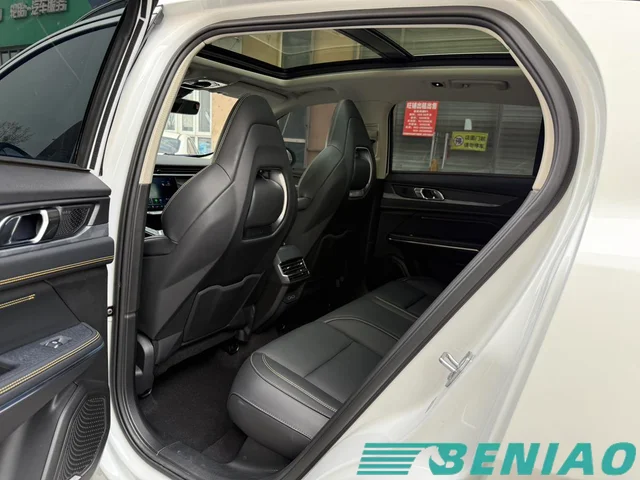 lynk-and-co-01-smart-cockpit