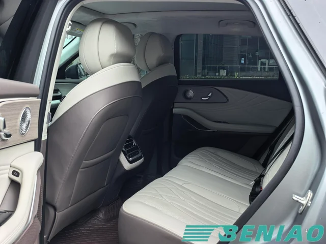 exeed-rx-c-dm-panoramic-sunroof
