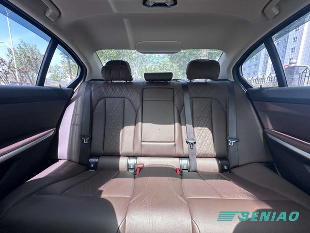 bmw-3-series-sedan-2023