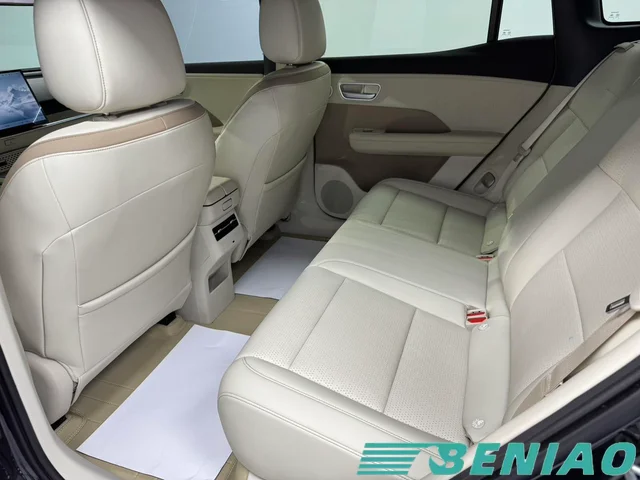 toyota-bz3x-center-display