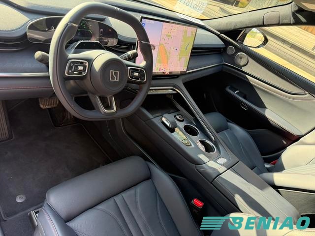 zeekr-001-2026-electric-sedan-night-view