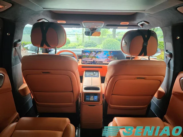 lynkco-900-low-mileage-used-car