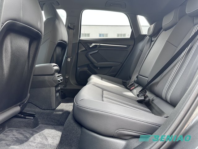 audi-a3-sportback-seats